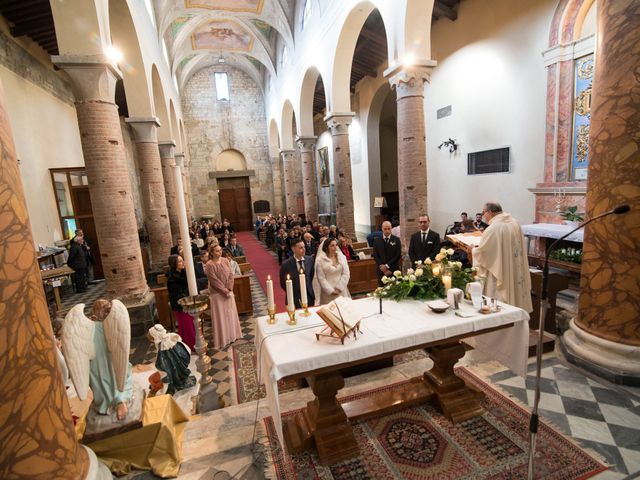 Il matrimonio di Riccardo e Natascia a Peccioli, Pisa 30