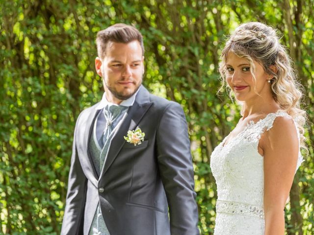 Il matrimonio di Fabio e Fiorella a Vergiate, Varese 34