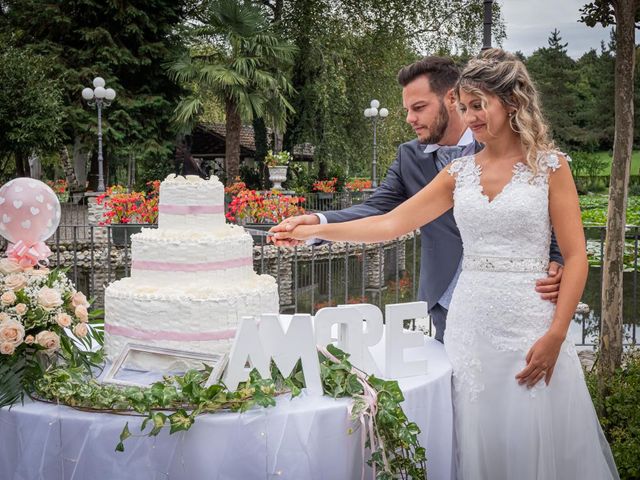 Il matrimonio di Fabio e Fiorella a Vergiate, Varese 42