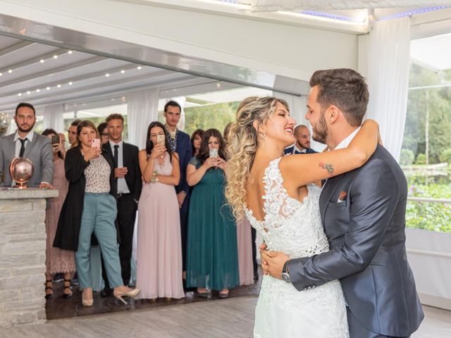 Il matrimonio di Fabio e Fiorella a Vergiate, Varese 47