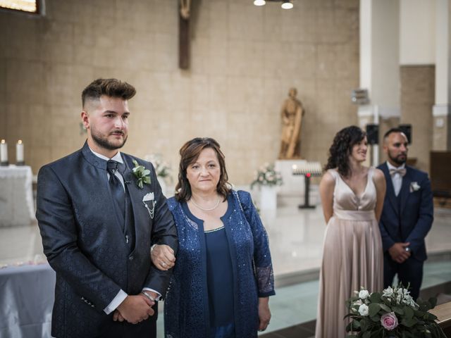 Il matrimonio di Michele e Serena a Isernia, Isernia 44