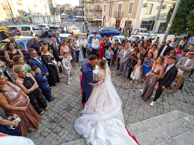 Il matrimonio di Gresia e Salvatore a Adrano, Catania 11