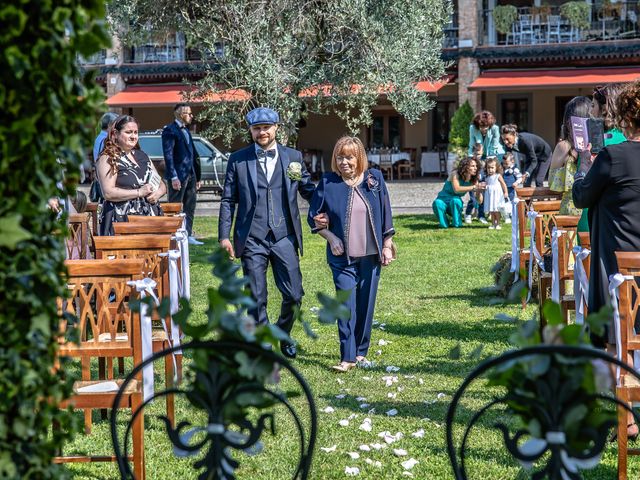 Il matrimonio di Fabiano e Valeria a Sale Marasino, Brescia 91