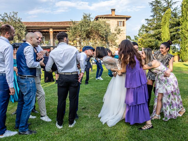 Il matrimonio di Fabiano e Valeria a Sale Marasino, Brescia 263