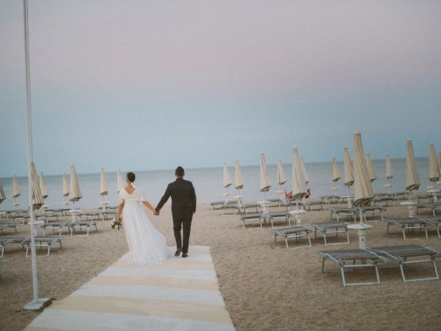 Il matrimonio di Sara e Thomas a Jesi, Ancona 9