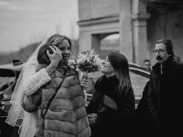 Il matrimonio di Mirko e Sara a Borgomanero, Novara 23