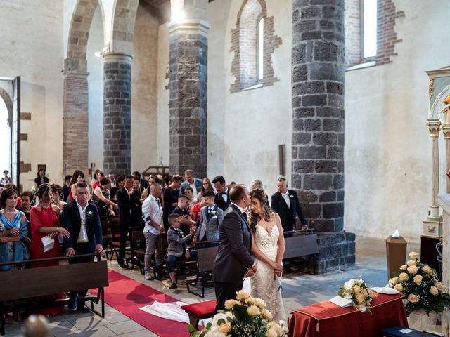 Il matrimonio di Claudia e Tony a Bronte, Catania 37