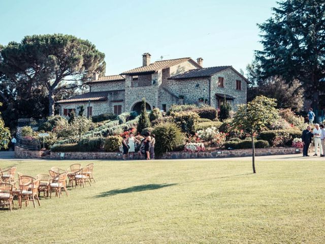 Il matrimonio di David e Anna a Lucignano, Arezzo 25