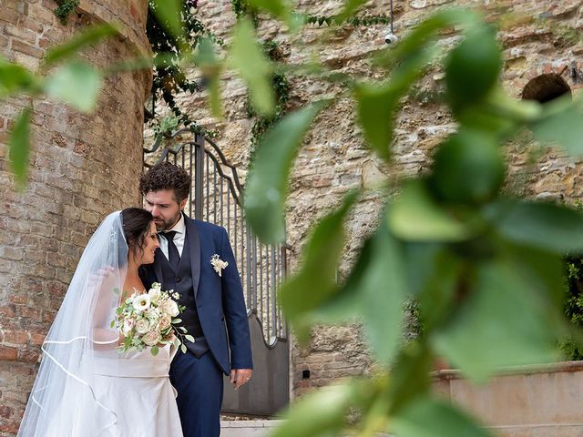 Il matrimonio di Tania e Andrea a San Benedetto del Tronto, Ascoli Piceno 38