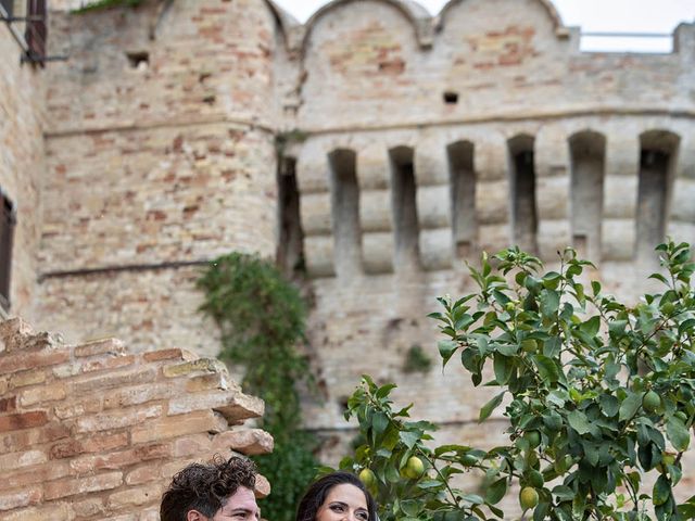 Il matrimonio di Tania e Andrea a San Benedetto del Tronto, Ascoli Piceno 1