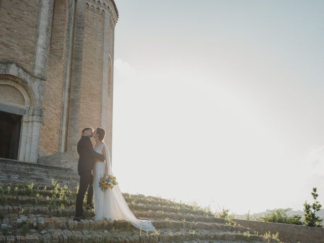 Il matrimonio di Simona e Mauro a Offida, Ascoli Piceno 42