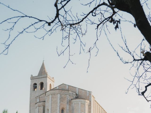 Il matrimonio di Simona e Mauro a Offida, Ascoli Piceno 43