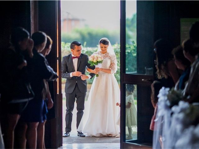 Il matrimonio di Mirko e Elena a San Lazzaro di Savena, Bologna 15