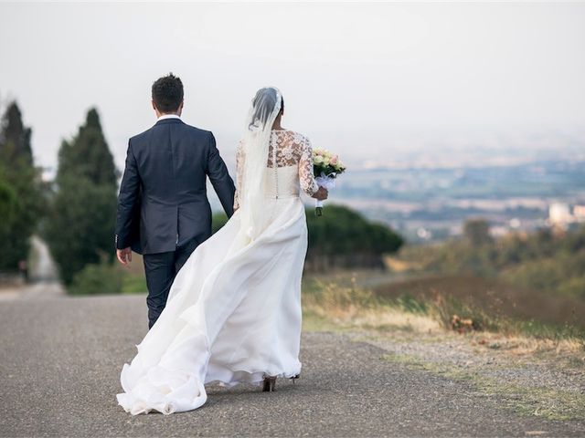 Il matrimonio di Mirko e Elena a San Lazzaro di Savena, Bologna 32