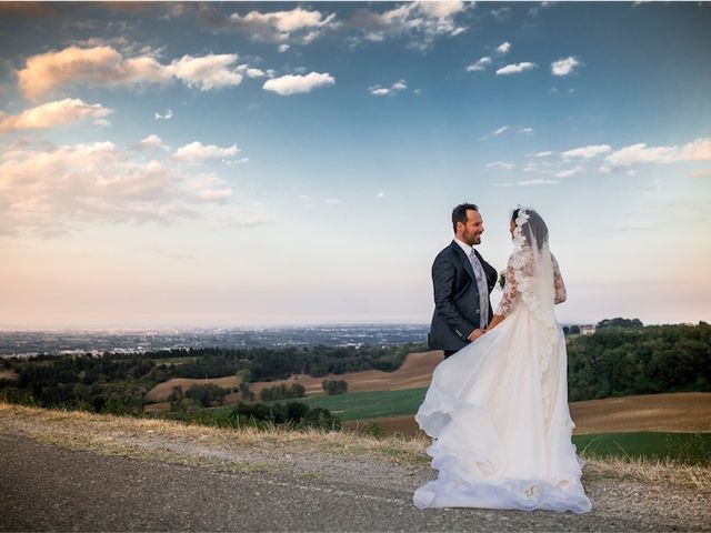 Il matrimonio di Mirko e Elena a San Lazzaro di Savena, Bologna 39