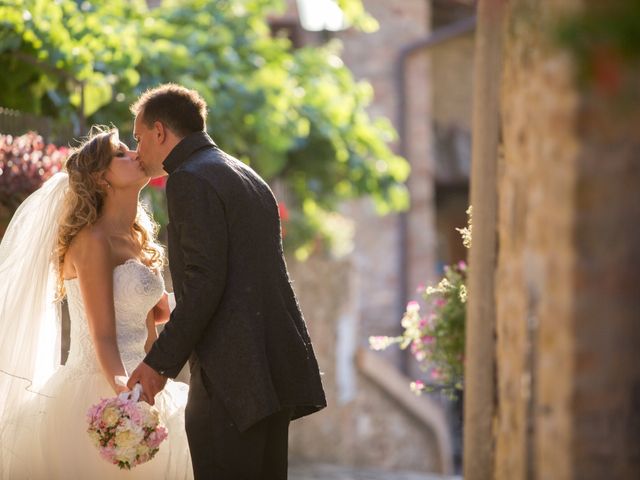 Il matrimonio di Mirco e Claudia a Città di Castello, Perugia 83