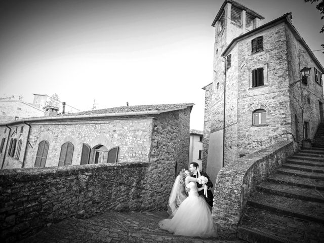 Il matrimonio di Mirco e Claudia a Città di Castello, Perugia 98