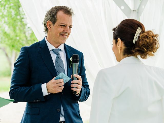 Il matrimonio di Armando e Jennifer a Loreto Aprutino, Pescara 30