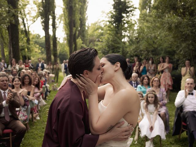 Il matrimonio di Isotta e Sofia a Gussola, Cremona 45