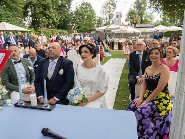 Il matrimonio di Antoniette e Simone a Cogliate, Monza e Brianza 39
