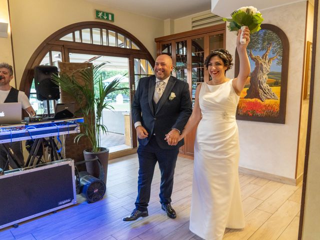 Il matrimonio di Antoniette e Simone a Cogliate, Monza e Brianza 77