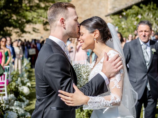 Il matrimonio di Camilla e Marco a Camerino, Macerata 48