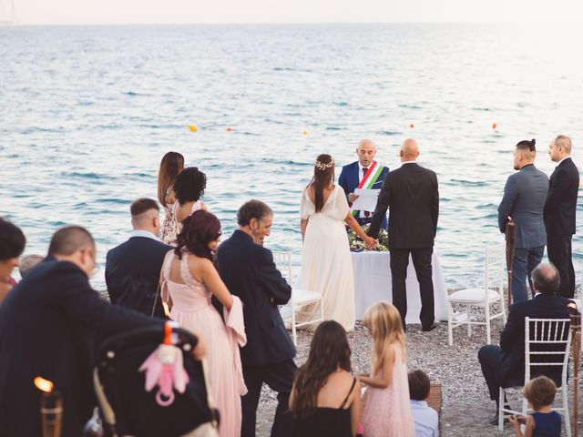 Il matrimonio di Claudio e Daniela a Letojanni, Messina 5