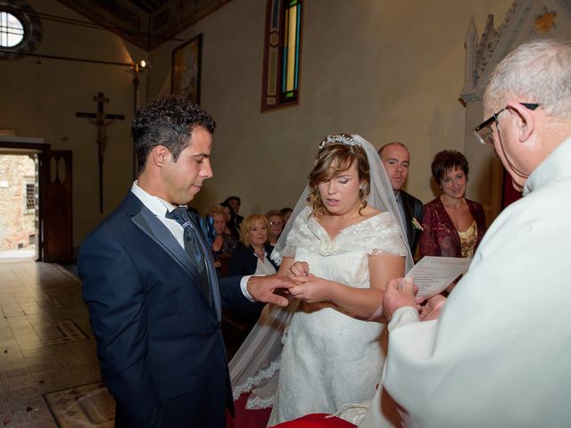 Il matrimonio di Leonardo e Sara a Bucine, Arezzo 29