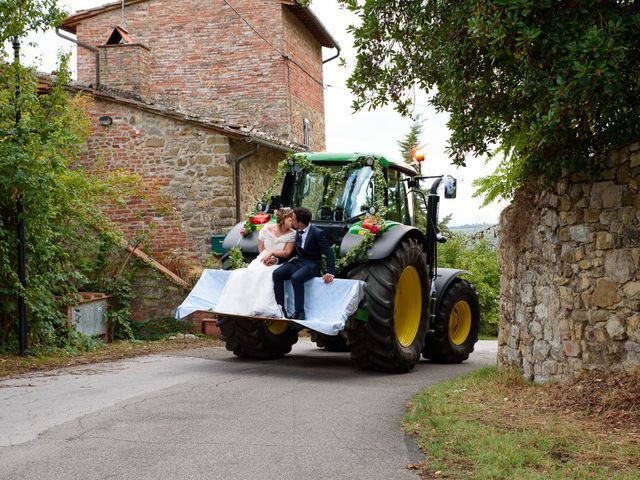 Il matrimonio di Leonardo e Sara a Bucine, Arezzo 37