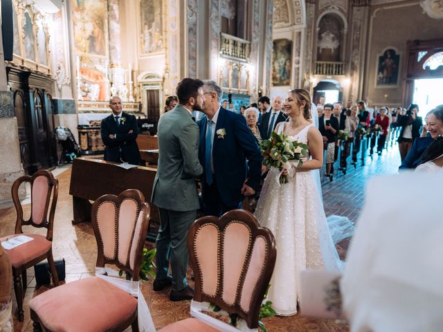 Il matrimonio di Alessandro e Chiara a Samarate, Varese 33