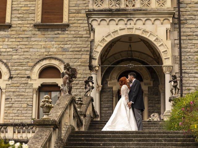 Il matrimonio di Lorenzo  e Marina  a Canzo, Como 7