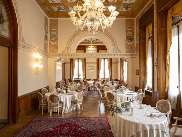 Il matrimonio di Lorenzo  e Marina  a Canzo, Como 17