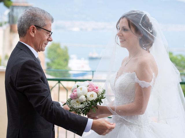 Il matrimonio di Mario e Teresa a Vietri sul Mare, Salerno 15