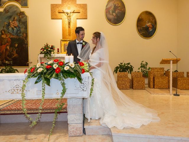 Il matrimonio di Roberto e Ilaria a Bussolengo, Verona 11