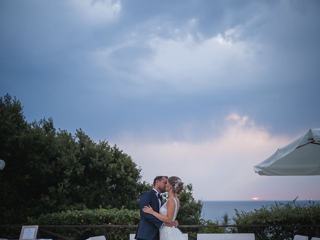 Il matrimonio di Simone e Giulia a Viareggio, Lucca 34