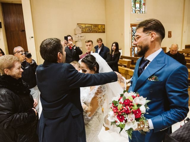 Il matrimonio di Pietro e Alessia a San Paolo di Civitate, Foggia 55