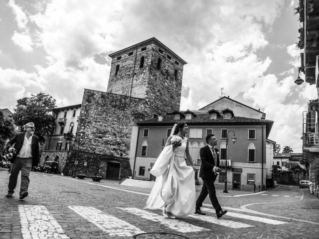 Il matrimonio di Leonardo e Ilaria a Besana in Brianza, Monza e Brianza 18