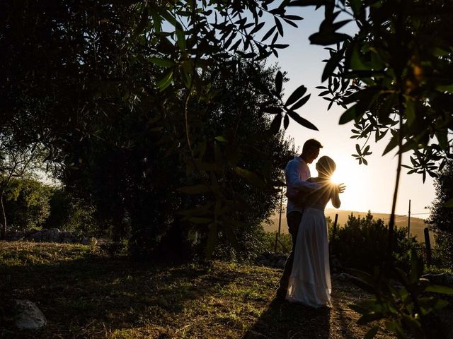 Il matrimonio di Nathanaelle e Jan a Sonnino, Latina 28