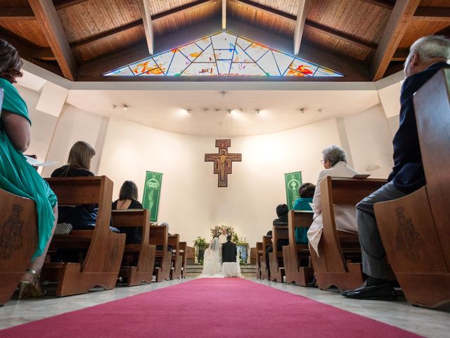 Il matrimonio di Massimo e Valentina a Portici, Napoli 17