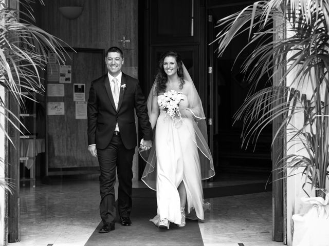 Il matrimonio di Massimo e Valentina a Portici, Napoli 22