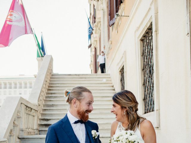 Il matrimonio di Iuri e Martina a Livorno, Livorno 35