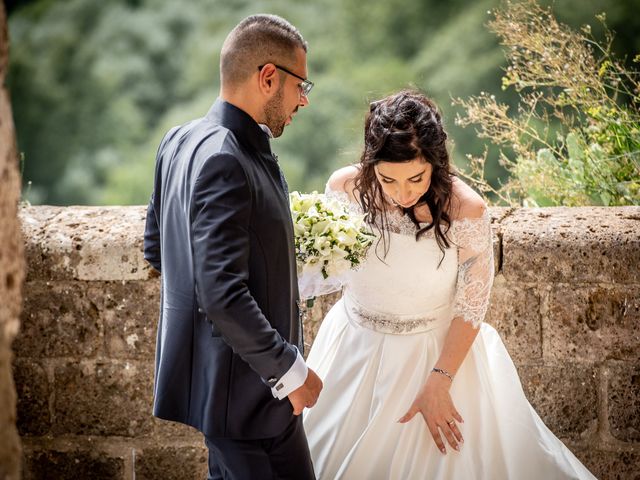 Il matrimonio di Azzurra e Giovanni a Rignano Flaminio, Roma 7