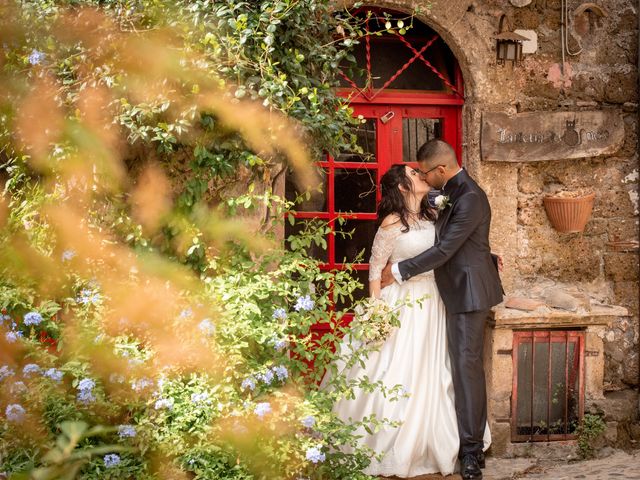 Il matrimonio di Azzurra e Giovanni a Rignano Flaminio, Roma 11