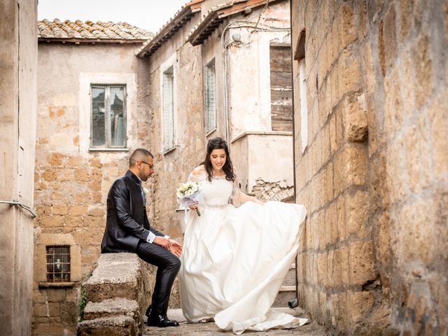 Il matrimonio di Azzurra e Giovanni a Rignano Flaminio, Roma 14