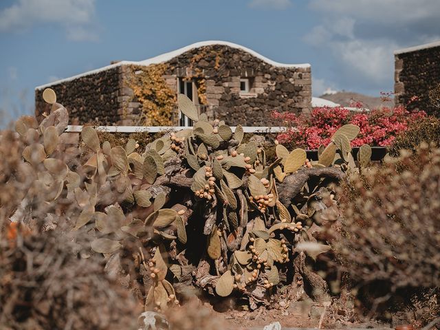 Il matrimonio di Paolo e Olimpia a Pantelleria, Trapani 19