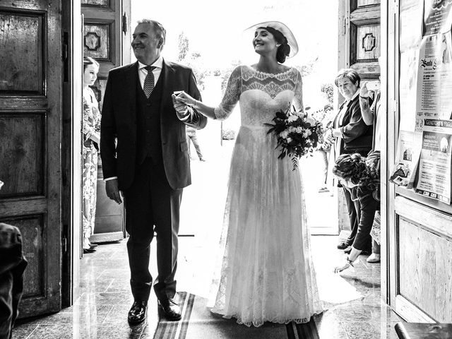 Il matrimonio di Michele e Serena a Buti, Pisa 32