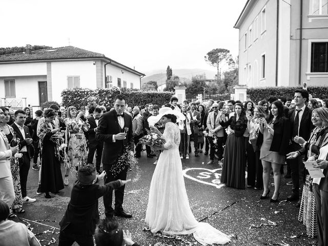 Il matrimonio di Michele e Serena a Buti, Pisa 42