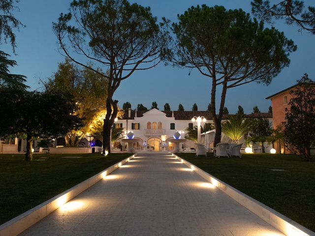 Il matrimonio di Yuri e Arianna a Torre di Mosto, Venezia 28