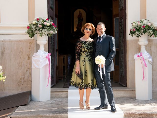 Il matrimonio di Giusy e Nino a Giardini-Naxos, Messina 24