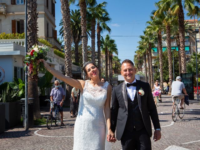 Il matrimonio di Vincenzo e Veronica a San Benedetto del Tronto, Ascoli Piceno 57